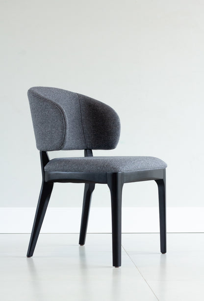 Cadeira Ester Madeira Pintura Ebano Assento Estofado Tecido AQ2031