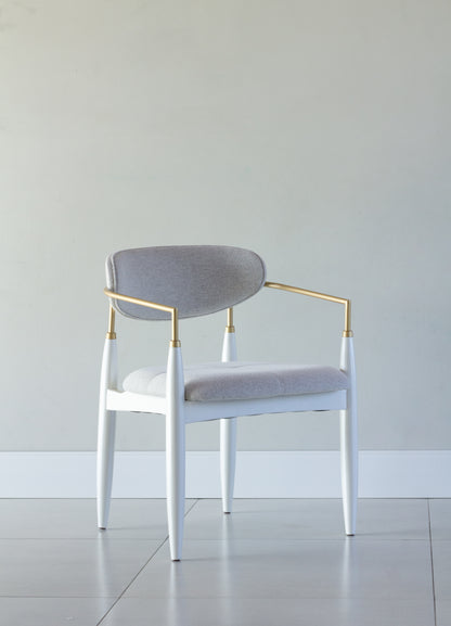 Silla Adara con Brazo Madera Asiento de Metal Negro Mate Dorado Tapizado Tela BR6000