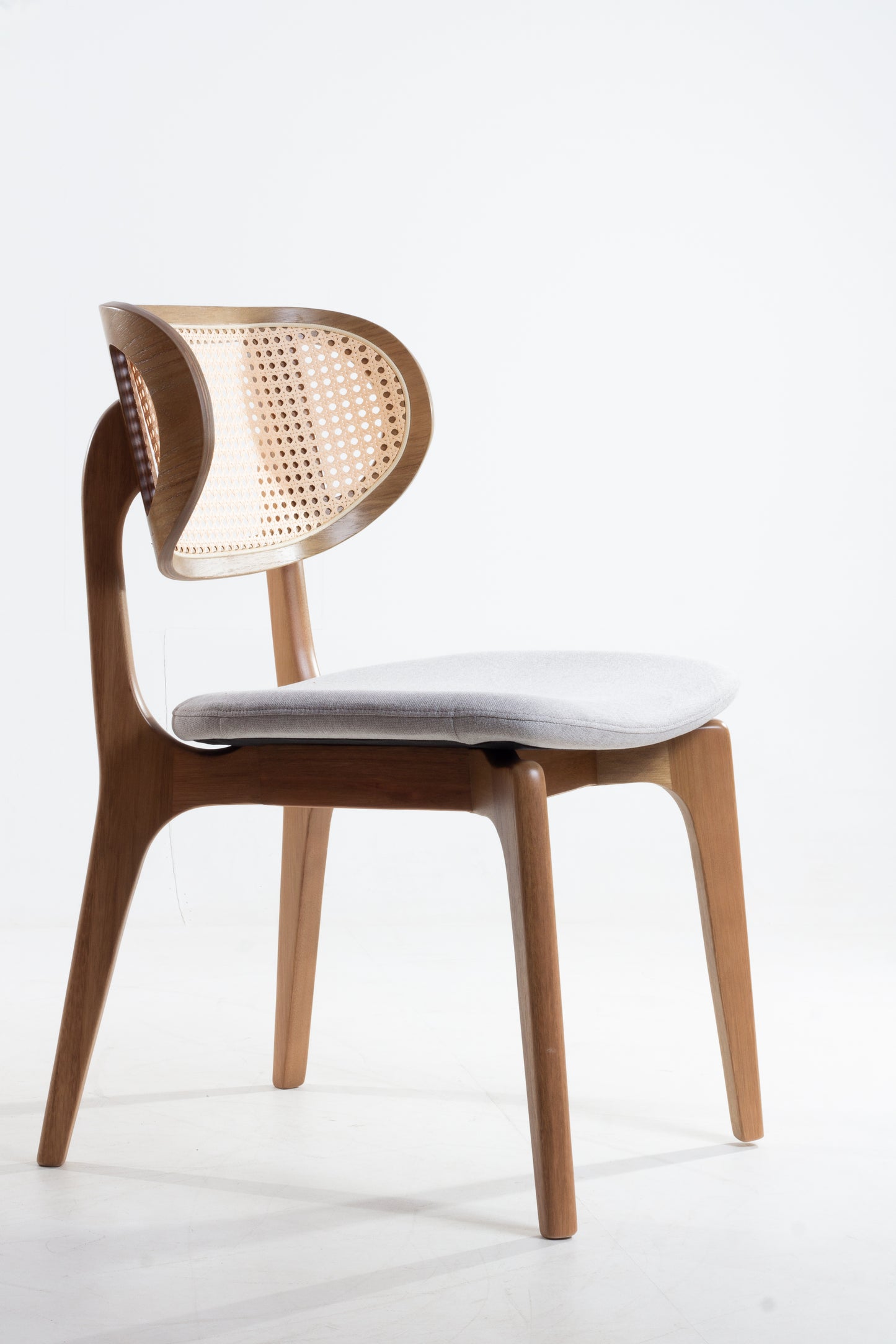 Silla de pintura de madera Elis 60 asientos tapizada en tela AB1016