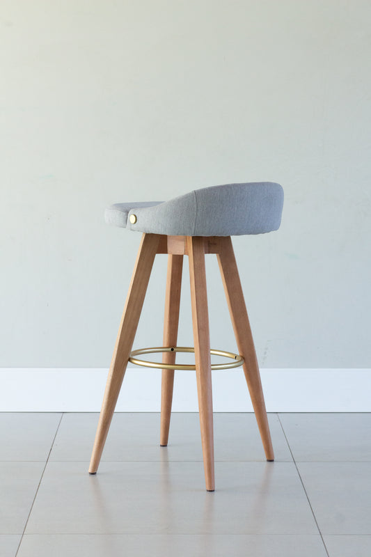 Banqueta Maya Madeira 30 Metal Dourado Assento Estofado BR6001