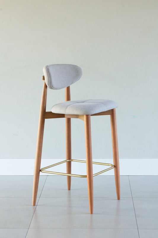 Banqueta Ana Madeira 60 Metal Dourado Assento Tecido BS709