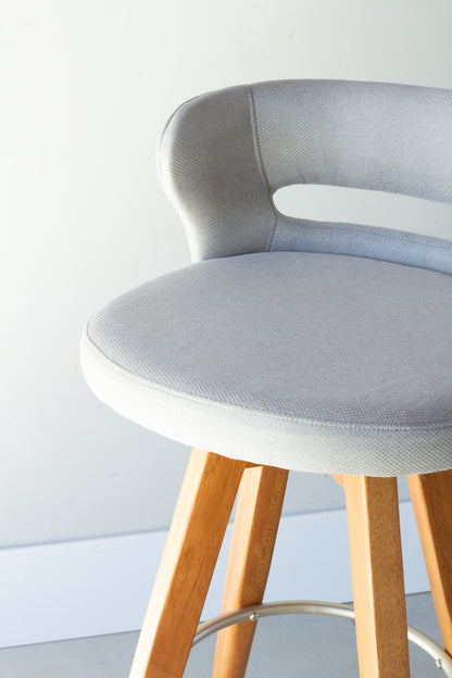 Banqueta Ema Madeira Damasco Metal Dourado Assento Tecido BS709