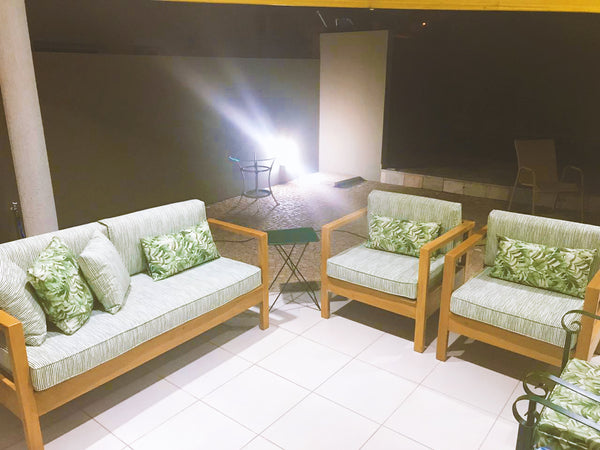Ambiente 3 com Juego de bancos de madera maciza Apex