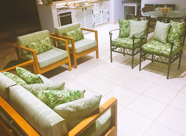 Ambiente 4 com Juego de bancos de madera maciza Apex