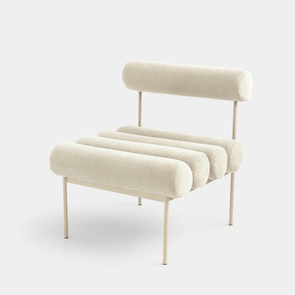 Sillón Rolls de Aluminio Color Topo Respaldo y Asiento Tapizado en Tela Sarga de Lino