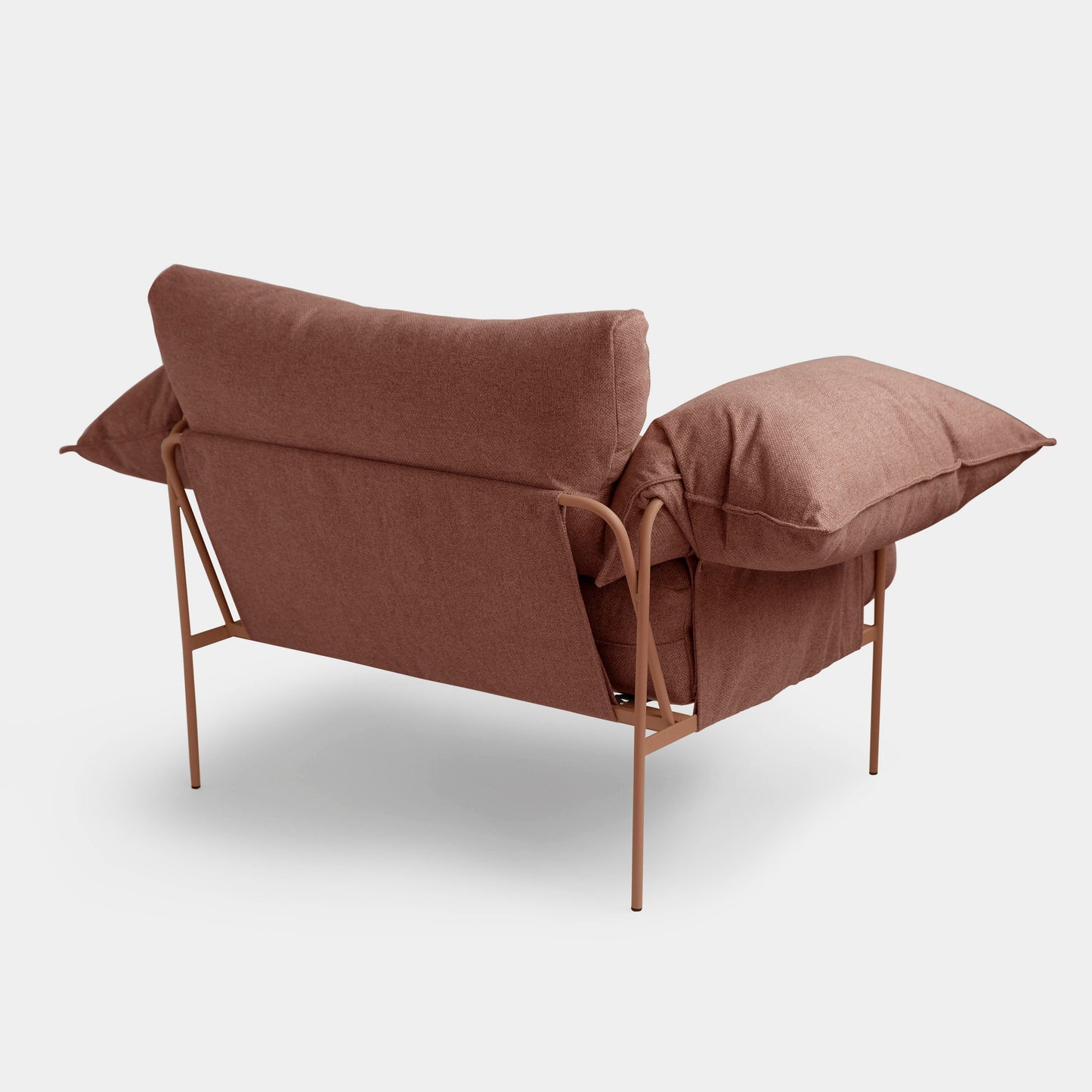 Sillón Orejero de Aluminio Color Terracota Respaldo y Asiento Tapizados en Tela Figo Vat