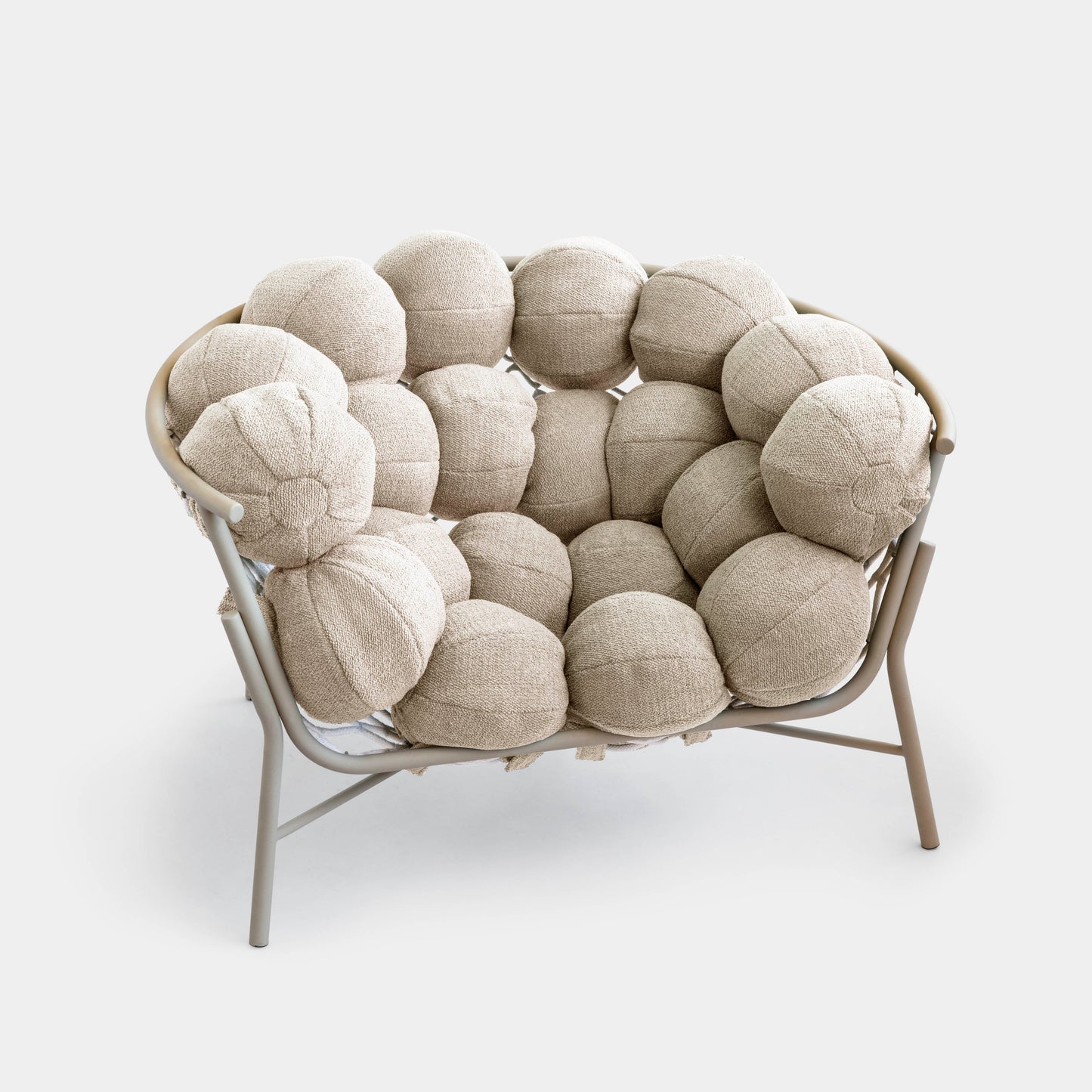 Sillón Gude Aluminio Color Topo Respaldo y Asiento Tapizado Tela Loop Neblina