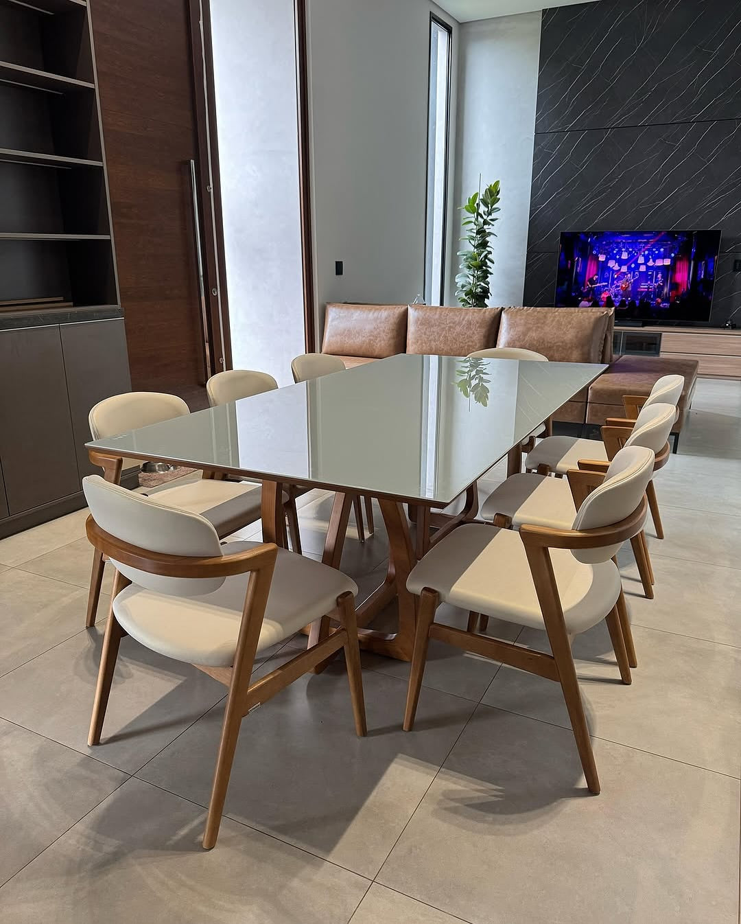 Cadeira Verona e Mesa Adele — foto 1