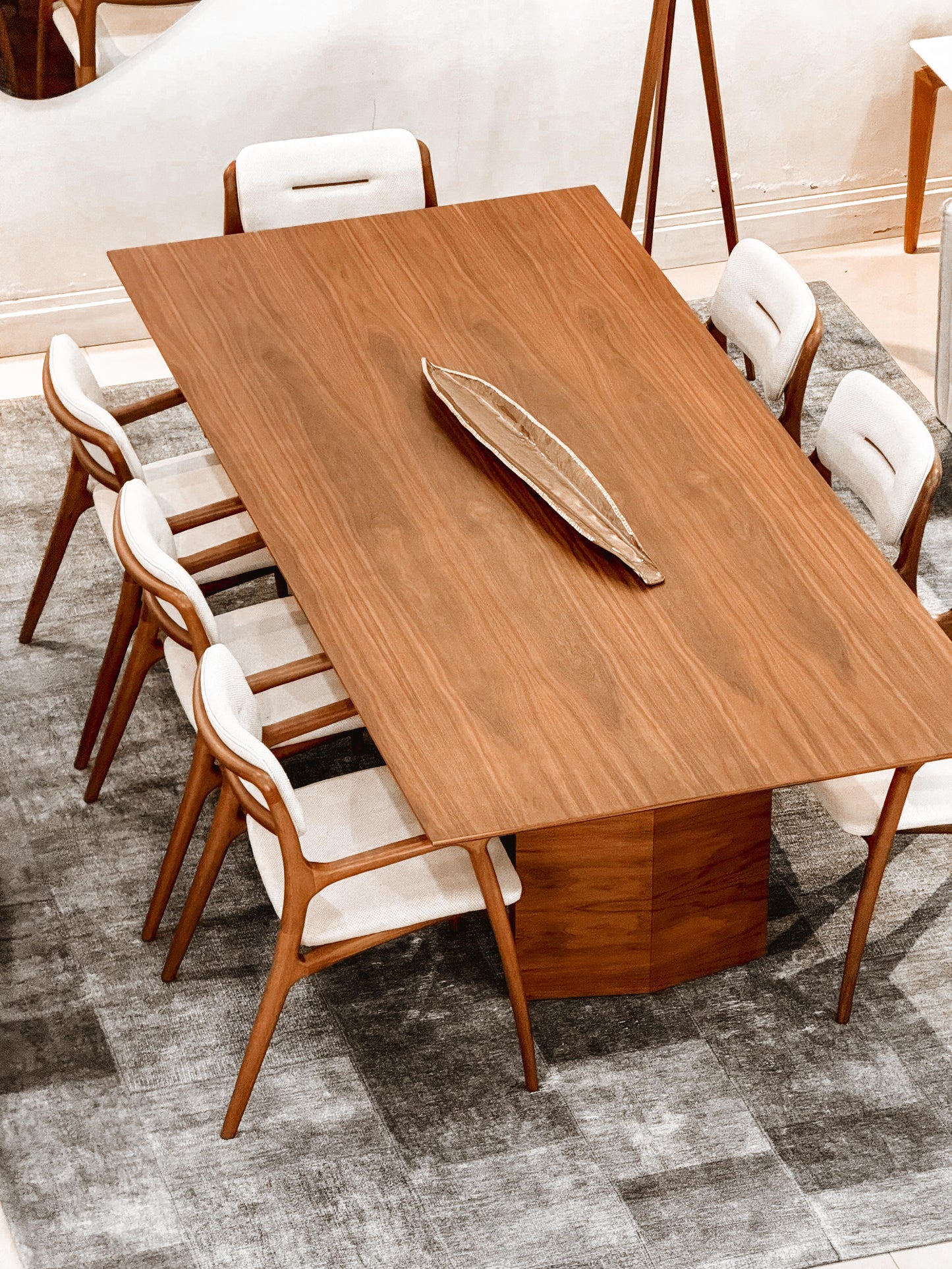 Mesa de Jantar Float Madeira Cor Nogueira 274x120cm