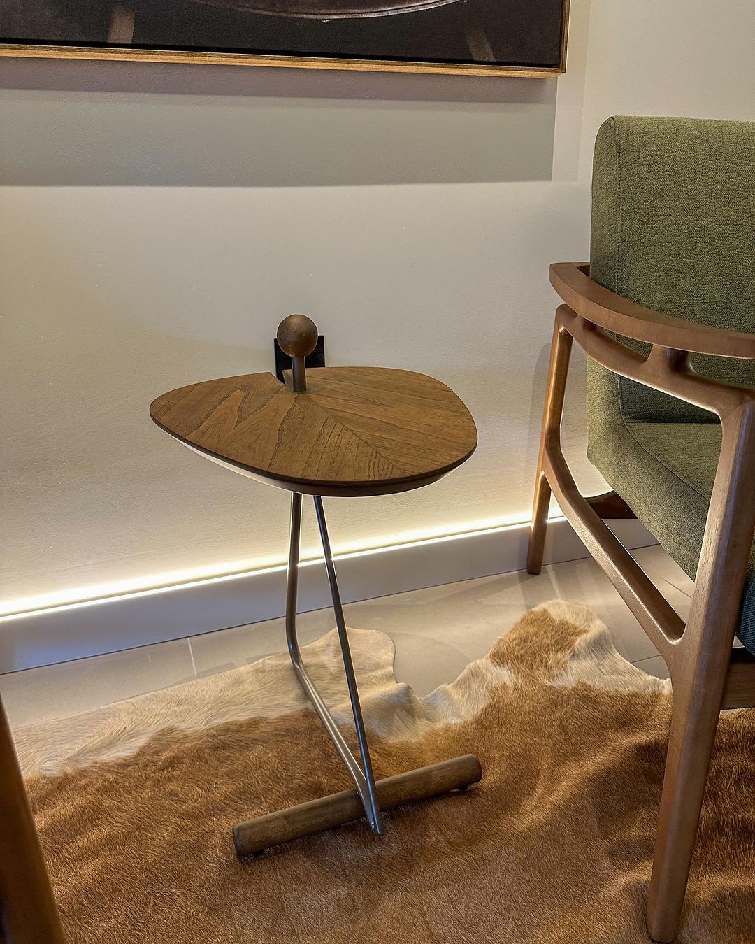 Sardenha Side Table in Brown Wood and Lead-Colored Carbon Steel