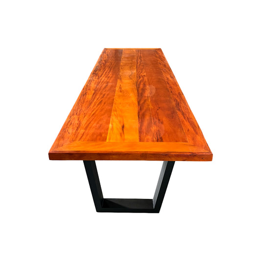 Mesa de comedor Aura 220x100 cm con tapa de madera maciza y base de aluminio - 8 plazas