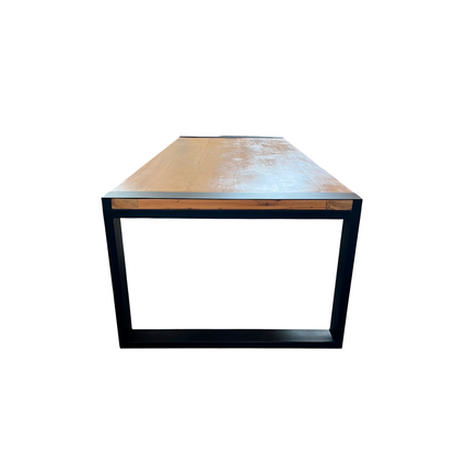 Mesa de Comedor Bella 240x100cm Tapa de Madera de Pequiá Base de Aluminio Macizo