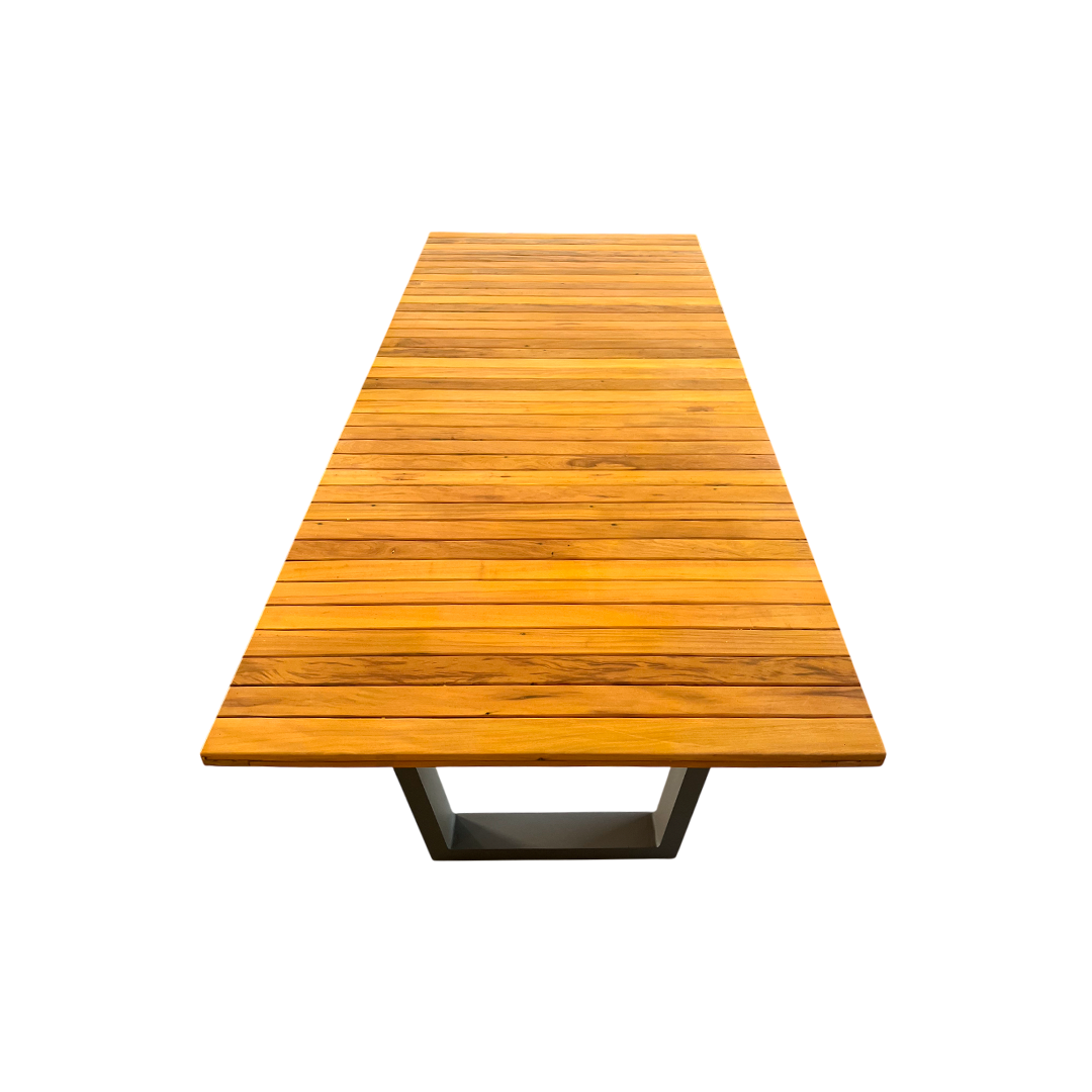 Mesa de Jantar Porto 270x110cm Tampo Ripado Madeira Maciça Peroba-Rosa Base Aluminio cor Fendi