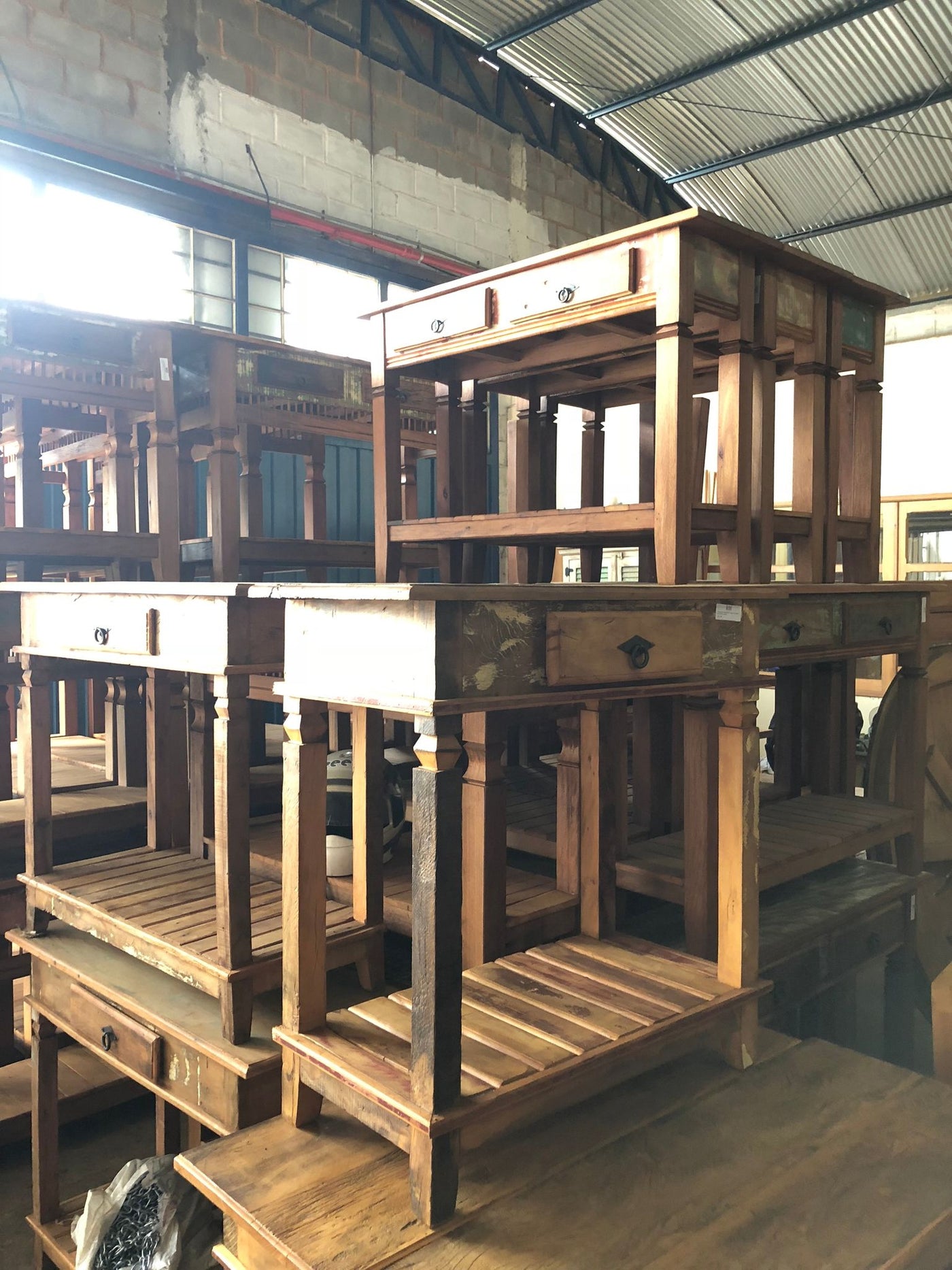 Em busca dos mestres artesãos.