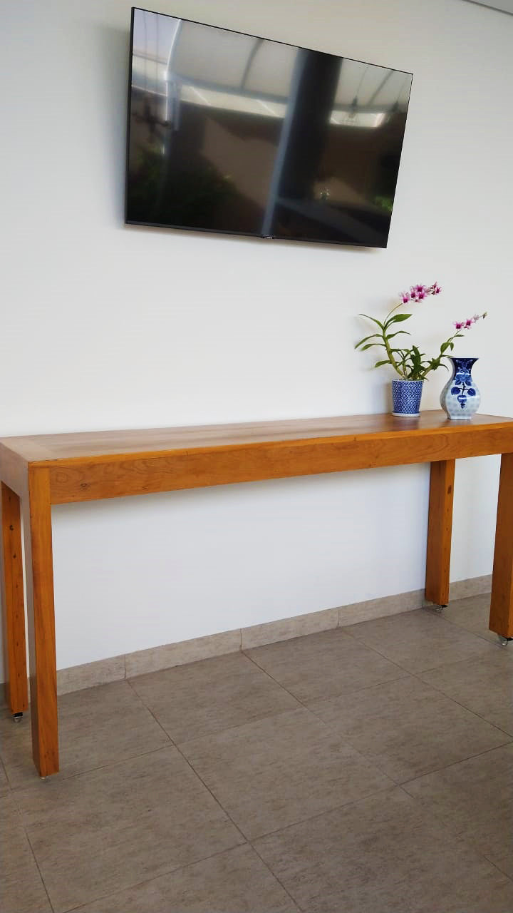 Bancada Flávia 140x50cm Madeira Maciça