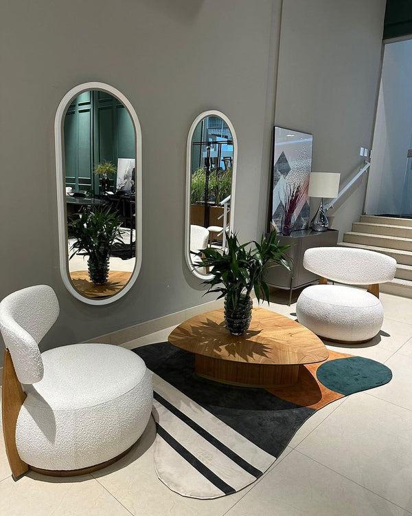 Ambiente 1 com Azeri Armchair Fixed Base Walnut Wood Upholstered Backrest and Seat Fabric 162