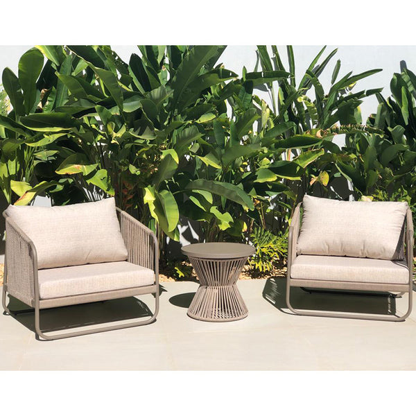 Ambiente 1 com Mesa auxiliar artística de aluminio negro con cuerda náutica negra