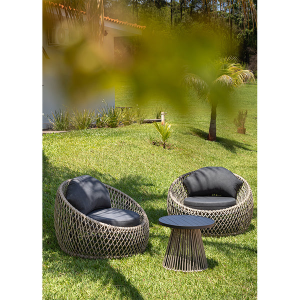 Ambiente 2 com Mesa de Apoio Astúcia Alumínio cor Preto com Corda Náutica Fendi