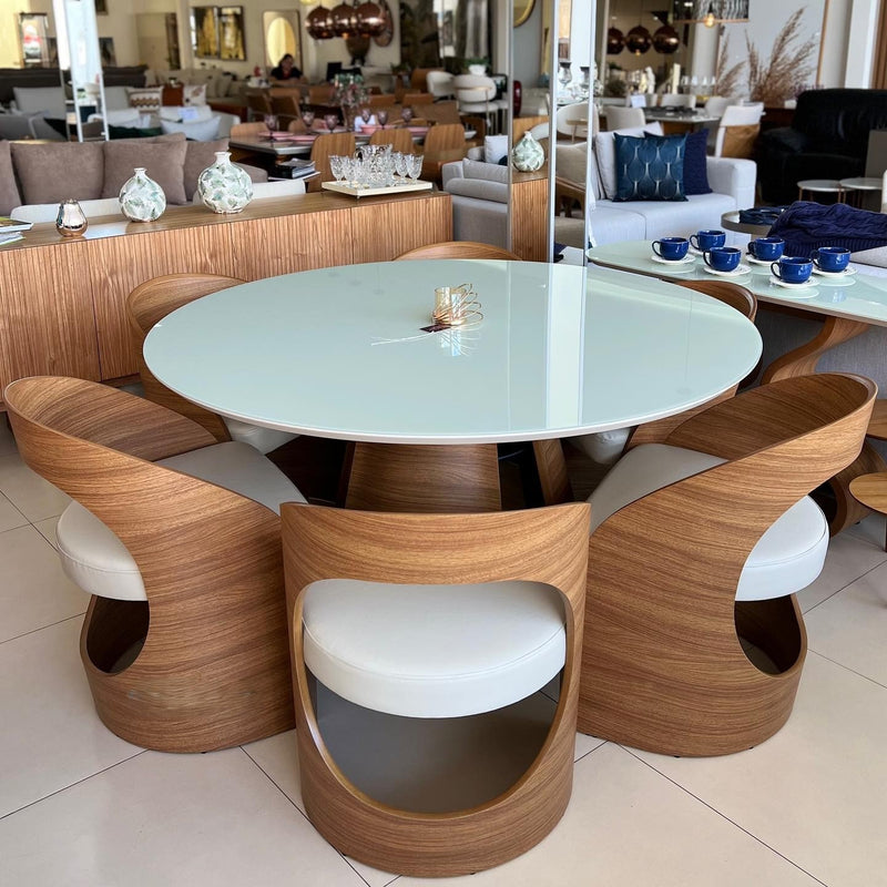 Poltrona Telma Madeira Freijó Assento Estofado Linho Claro