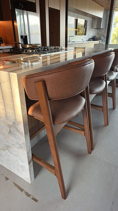 Taburete de madera Dior Asiento tapizado en tela Facto Cognac 890A