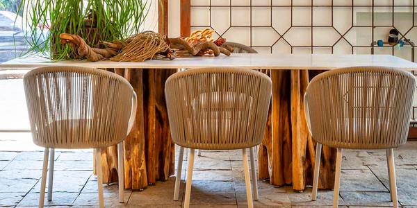Ambiente 1 com Raiz Guarantã Solid Wood Table Base