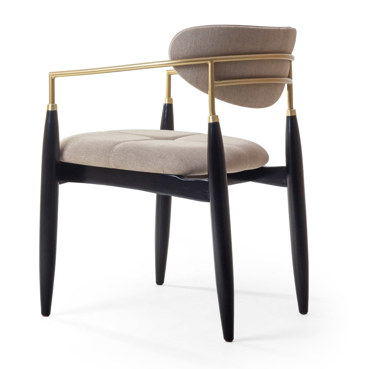 Cadeira Adara com Braço Madeira Preto Fosco Metal Dourado Assento Estofado Tecido BR6000