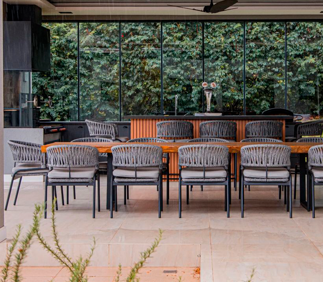 Sala de Jantar com Cadeira Deka