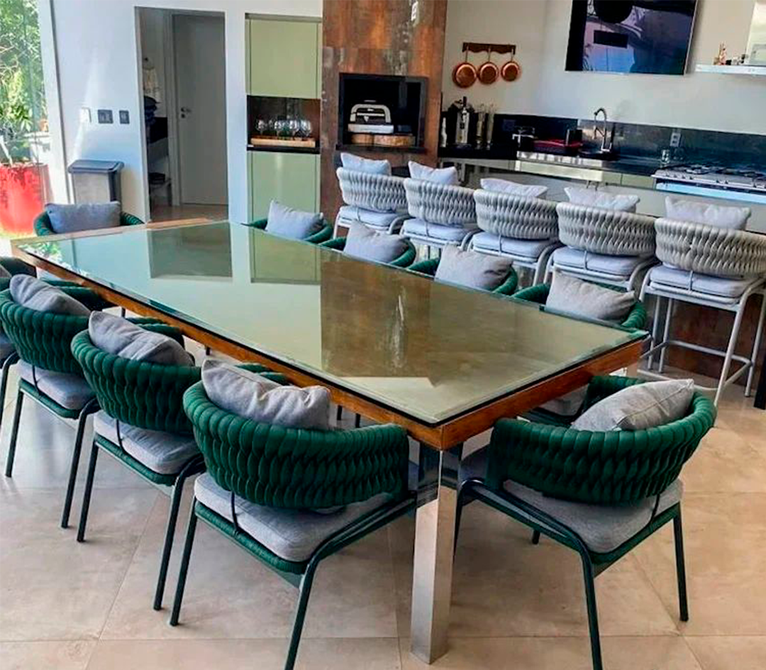 Sala de Jantar com Cadeira Deka
