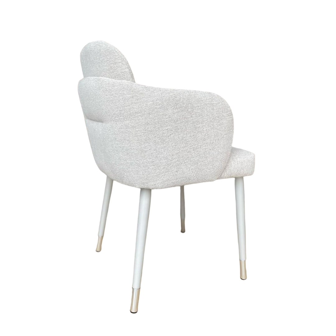Silla Luna de Madera Asiento Tapizado en Tela Blanco Mate BR6020 con Punta Champán