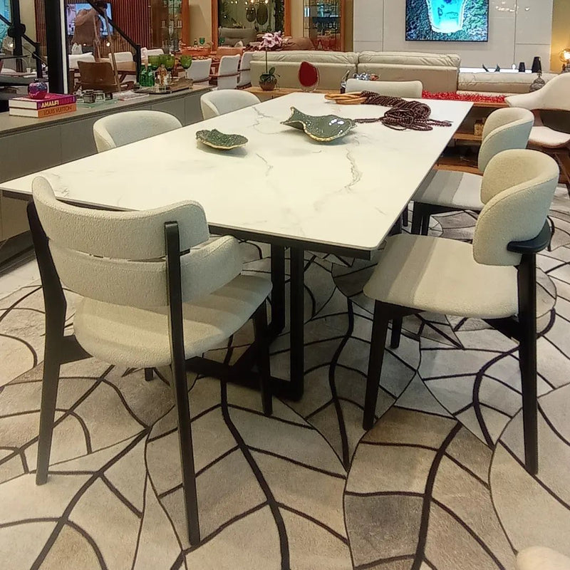 Sala de Jantarcontemporâneo—Projeto Cadeira Monic— Toth Móveis