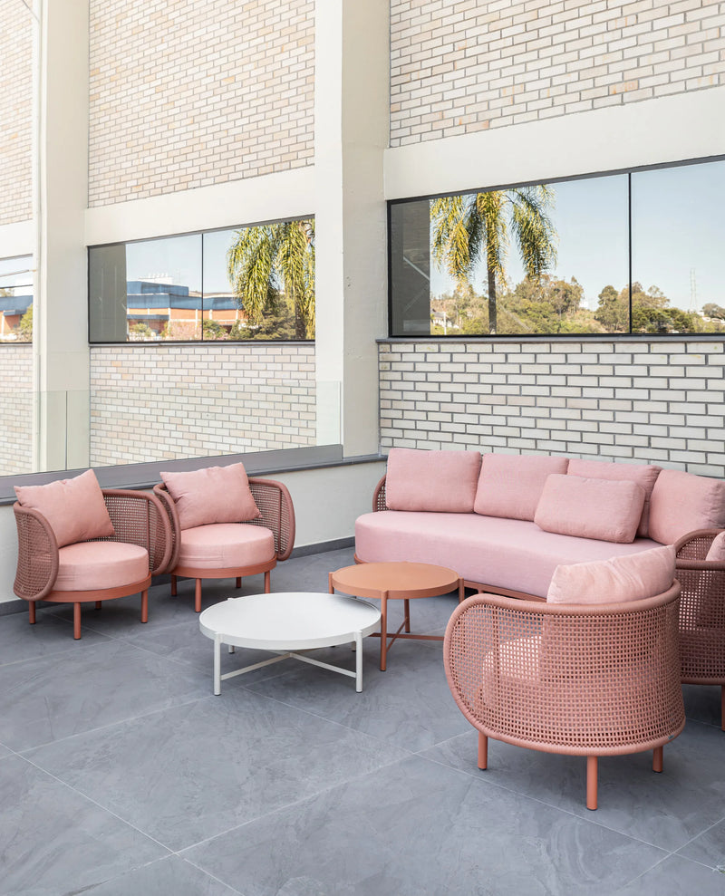 Poltrona Omã Base Alumínio Cor Fendi Corda Náutica Bege Assento e Encosto Estofado