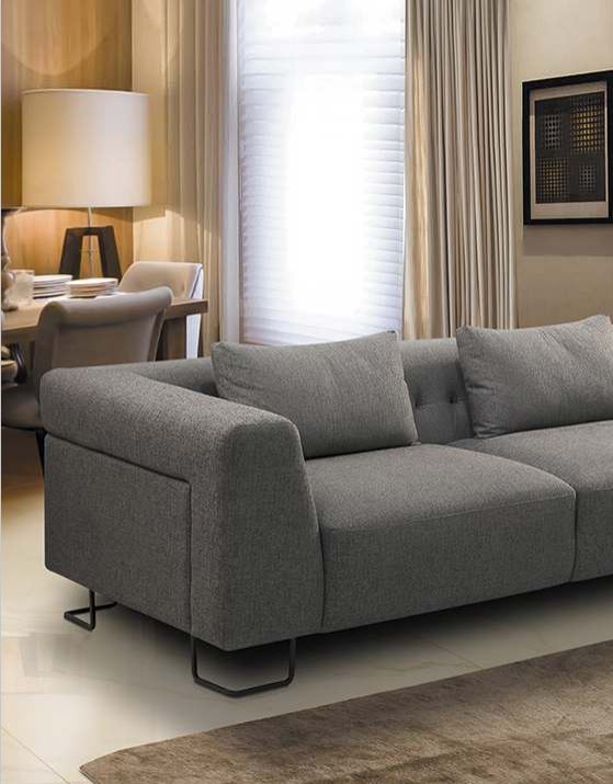 Ambiente 1 com Sofá Estofado Plush Linho Cinza Escuro