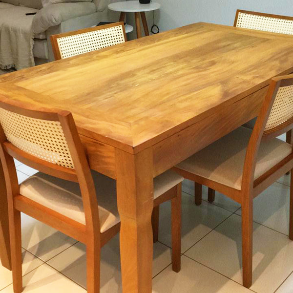 Ambiente 4 com Mesa de comedor Vivi de madera maciza 140x80 cm - 6 plazas