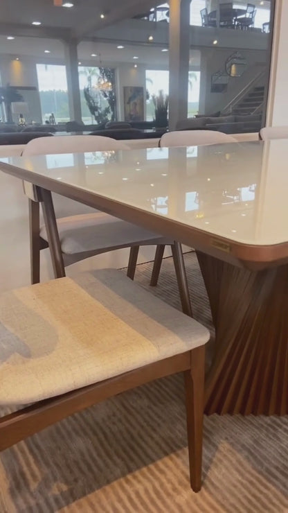 Mesa de Jantar Vitara Madeira Cor Cinamomo 58 Tampo Vidro Branco 240x120cm