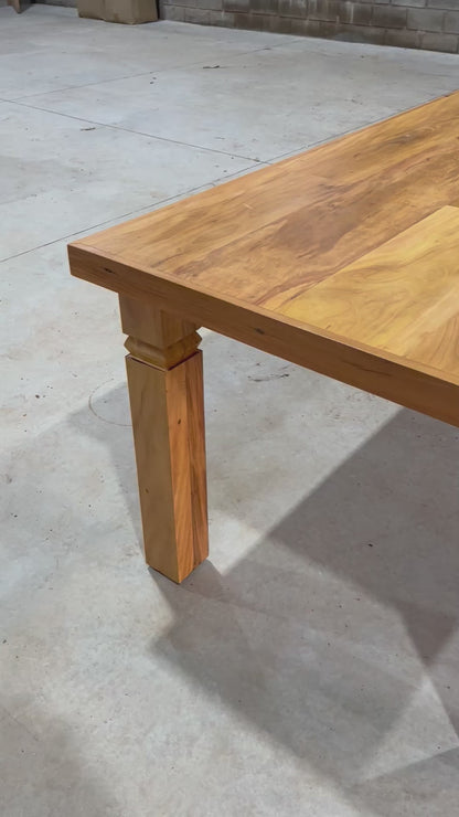 Mesa de comedor Diamond de madera maciza 180x100 cm - 6 plazas
