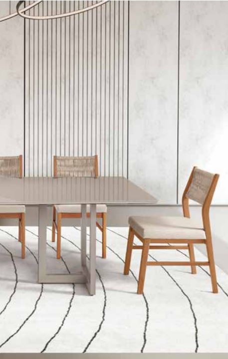 Ambiente 2 com Tamyma Chair Upholstered with Nautical Rope