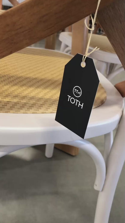 Silla X Pinhão Color Blanco Roto Asiento Ratán Madera