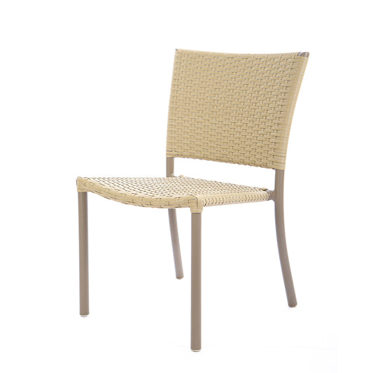 Cadeira Star em Alumínio Cor Fendi com Fibra Sintética Cor Camurça