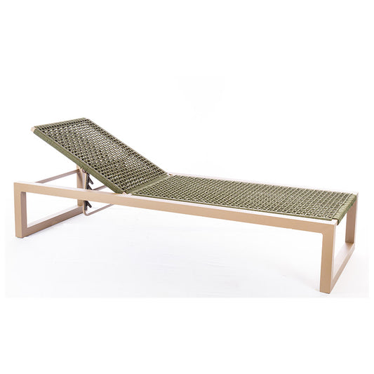 Sillón de aluminio dorado en color Fendi con cuerda náutica en verde musgo