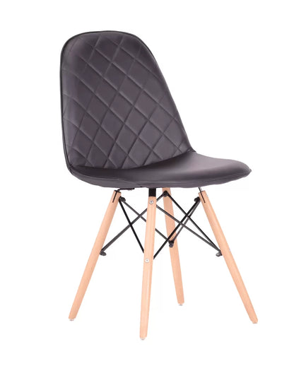 Nice Matelassé Chair in black
