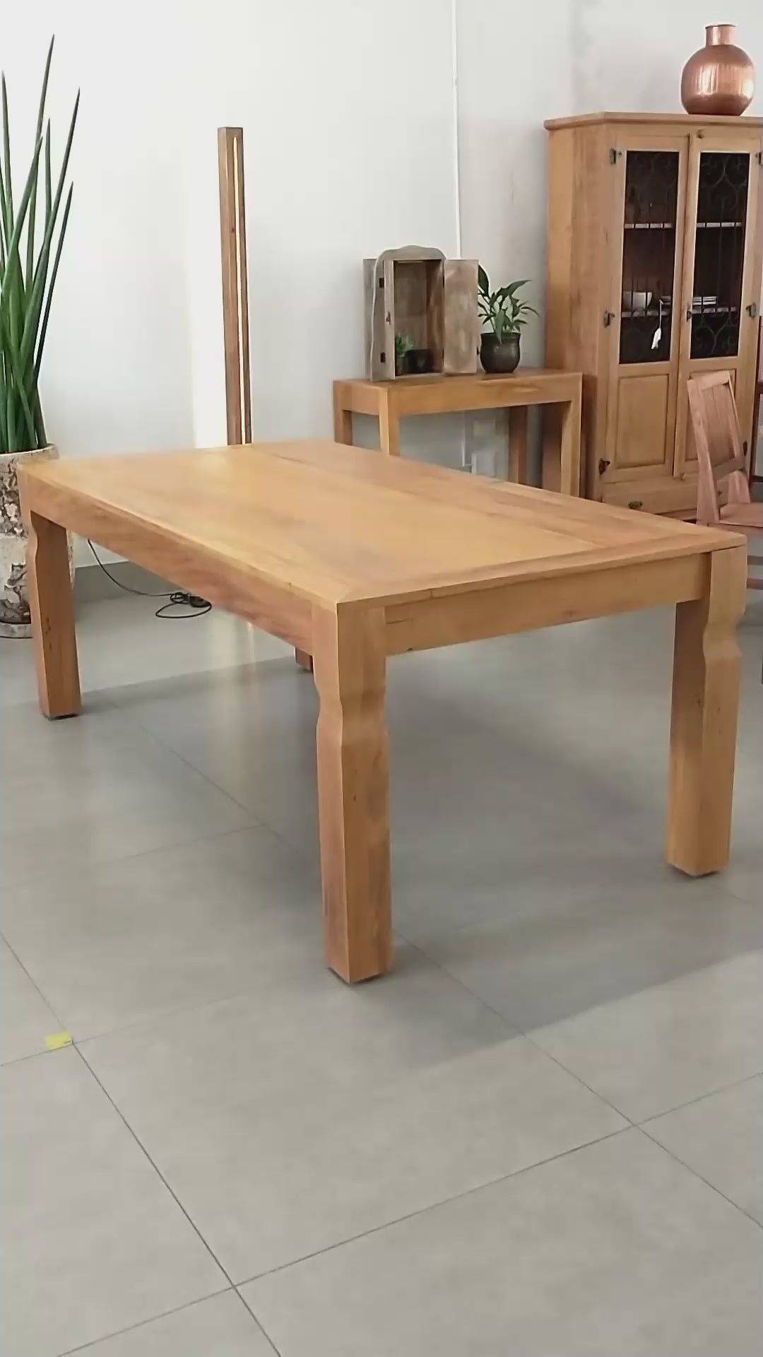 Conjunto de Mesa Madeira Maciça com 6 Cadeiras Essência - Mel