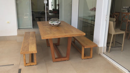 Mesa de Jantar Beatriz 200x100cm Madeira Maciça - 8 Lugares