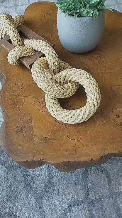 Collar Decorativo Eslabones de Cuerda Náutica Beige con Madera de Demolición